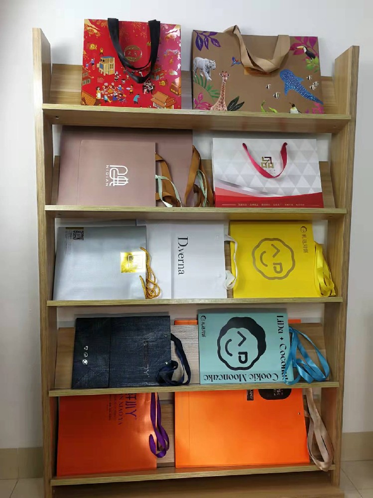 廣州紙袋印刷廠 專業(yè)提供各種紙袋印刷定制服務